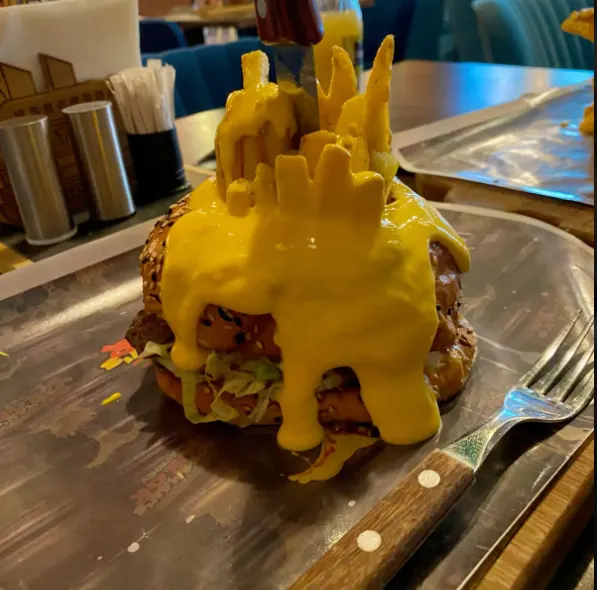 LAVA ZINGER Burger