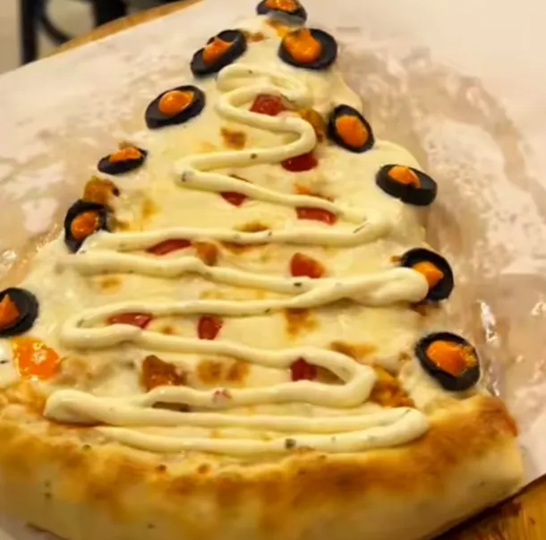 BS Cheesy Bella Slice